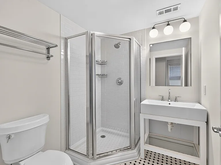 7517 Oxford Dr #12C — Photo 19