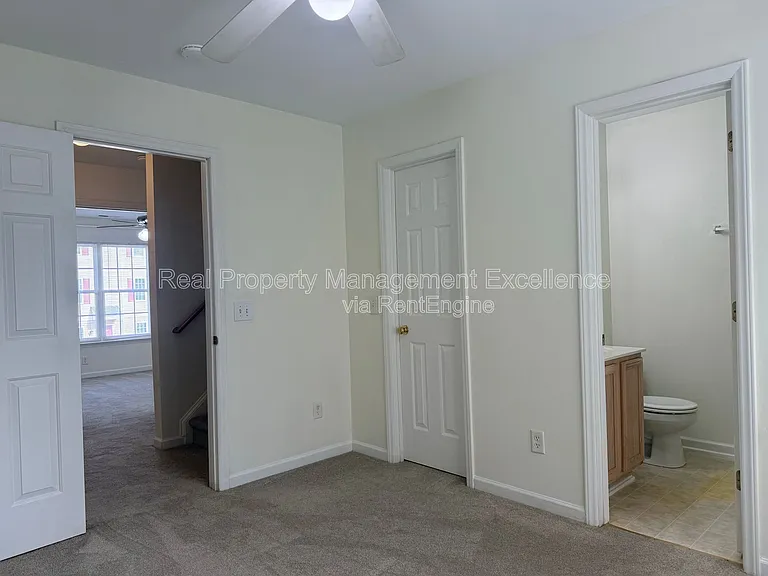 12 Red Ln #B — Photo 16