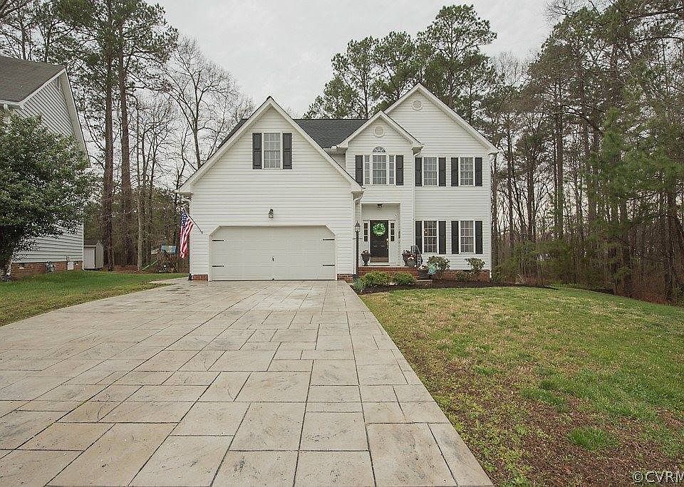 1st image of 10428 Park Tree Pl
