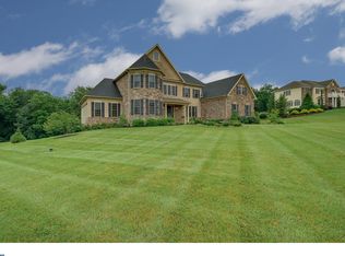 6 Holme Ct, Newtown, PA 18940