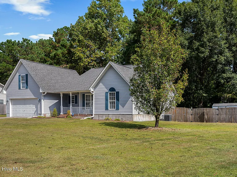 200 Druid Ct — Photo 3