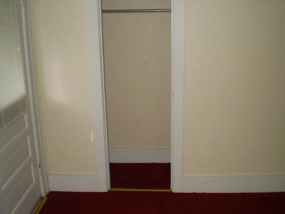 3rd image of 1047 Eustis St