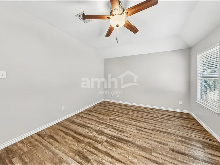 13211 Ambrosa Dr — Photo 7