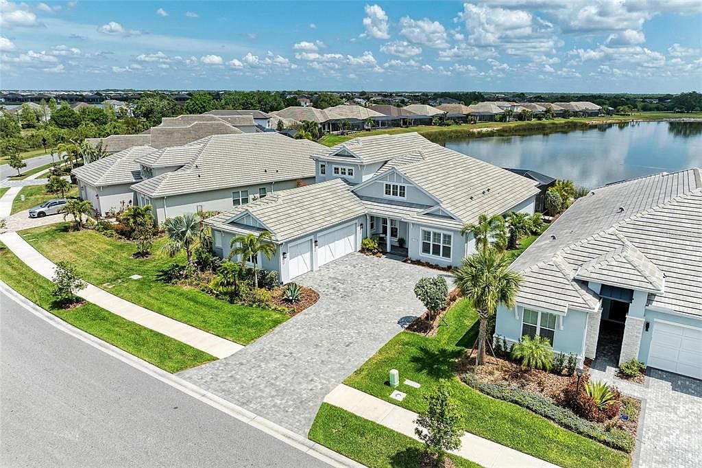 8067 Waterbend Trl, Sarasota, FL 34240 | MLS #A4678689 | Zillow