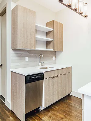 Rented by Nooklyn NYC LLC | media 22