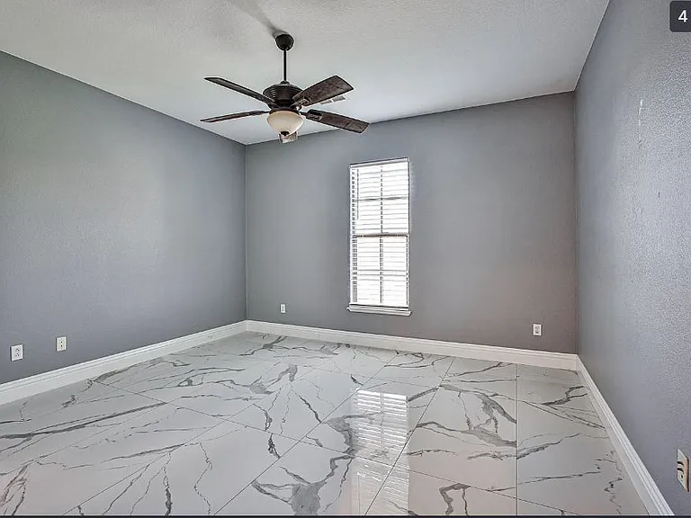 9956 Village Walk Ave — Photo 5