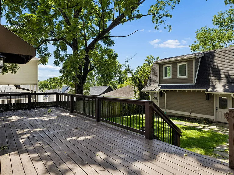 1011 Bate Ave — Photo 39
