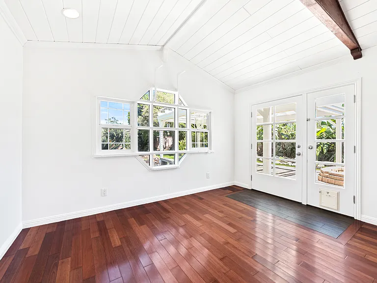 20940 Conradi Ave — Photo 9