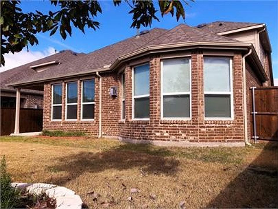 1st image of 2320 Leeward Pl