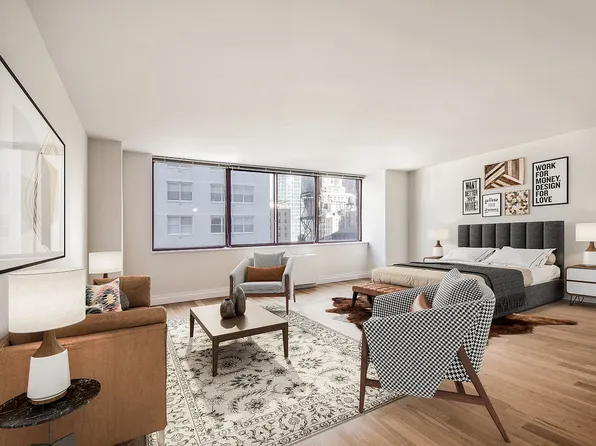 260 W 52nd St, New York, NY