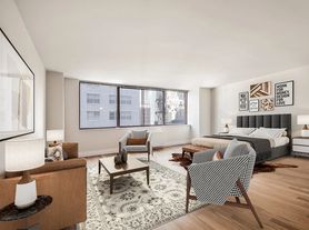 260 W 52nd St