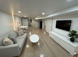 12 Hiltz Ave #2, Toronto, ON M4L2N5