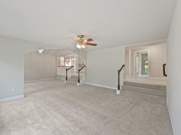 5th image of 25811 Timber Lakes Dr