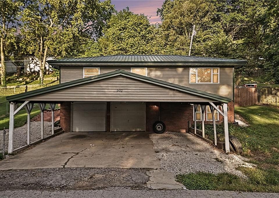 1st image of 502 Dundee Rd