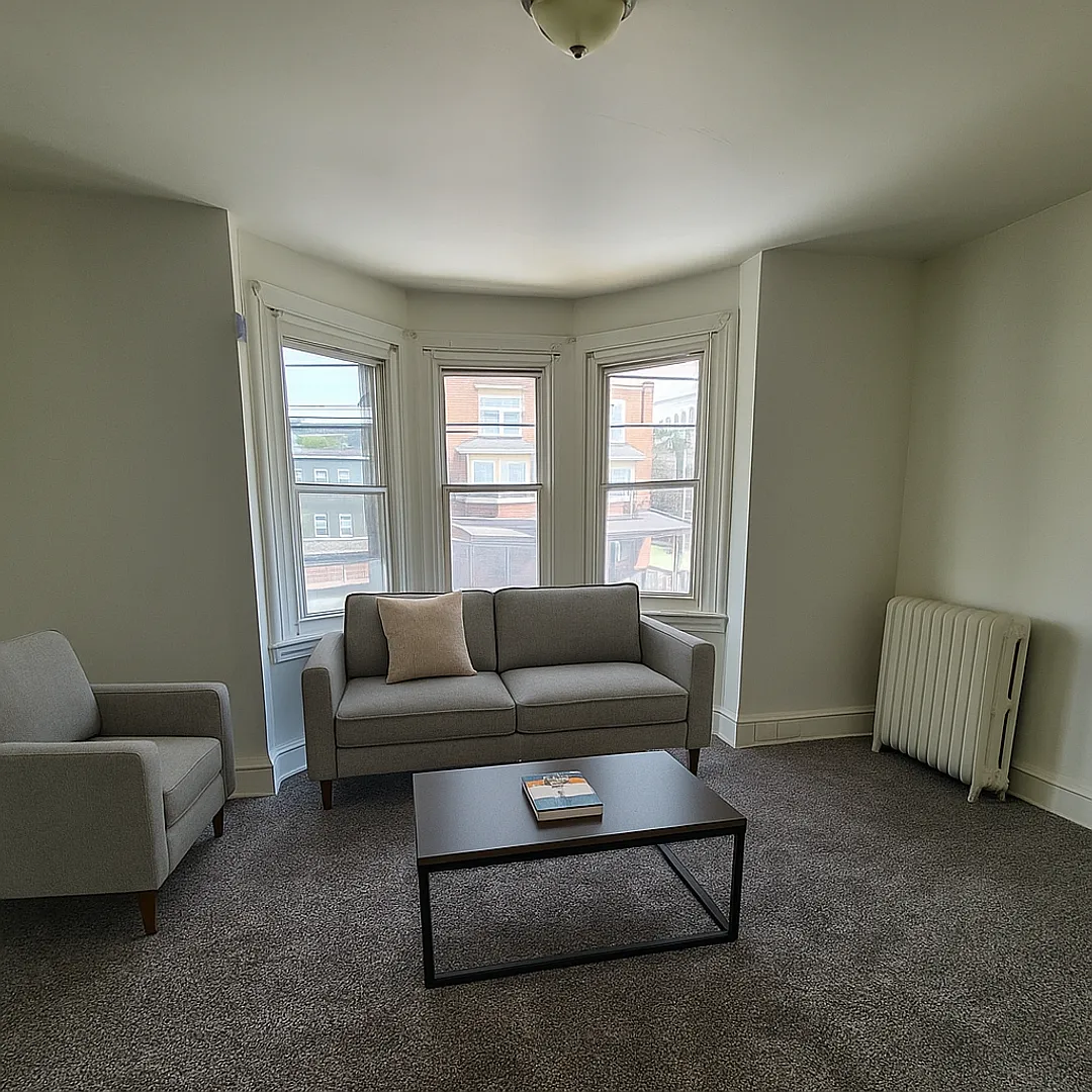 1007 Markley Street — Photo 2