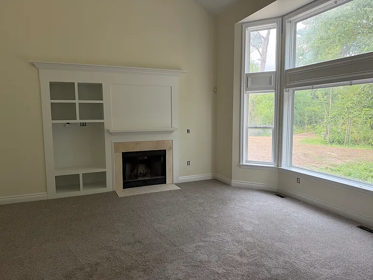 7137 Cambridge Dr — Photo 10