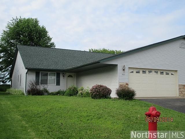 1st image of 1415 Meadows Dr #0