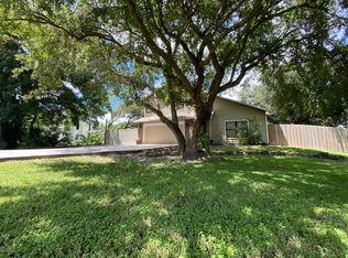 380 Oak Lake Pl, Merritt Island, FL 32953