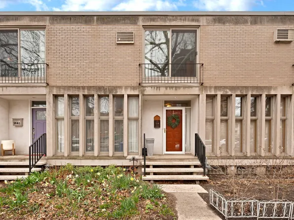 5460 S Blackstone Ave, Chicago, IL 60615