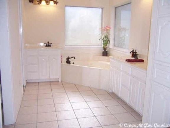 2nd image of 3730 Bluegrass Dr