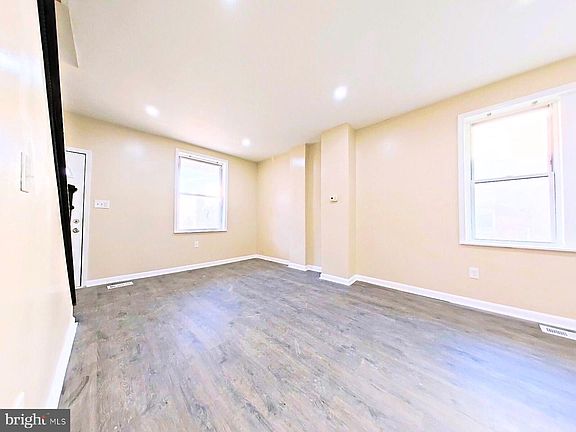 2nd image of 5943 Summer St