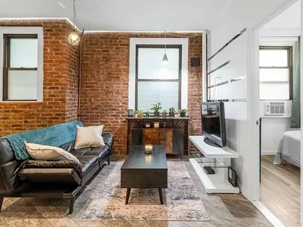 21-16 35th Street image 1 of 14