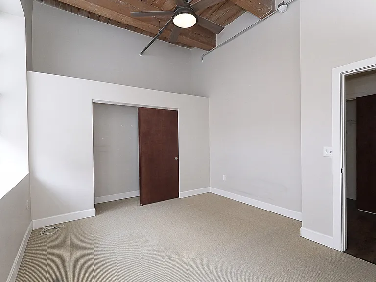 Lucas Place Lofts — Photo 23