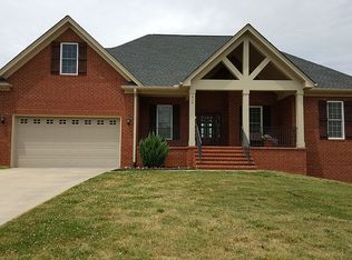 615 Farms Bridge Rd, Inman, SC 29349