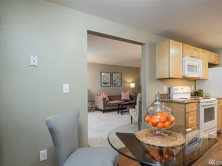 17112 NE 45th St #55 — Photo 5