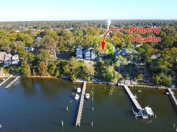 130 Camp Meeting Avenue, Island Heights, NJ 08732