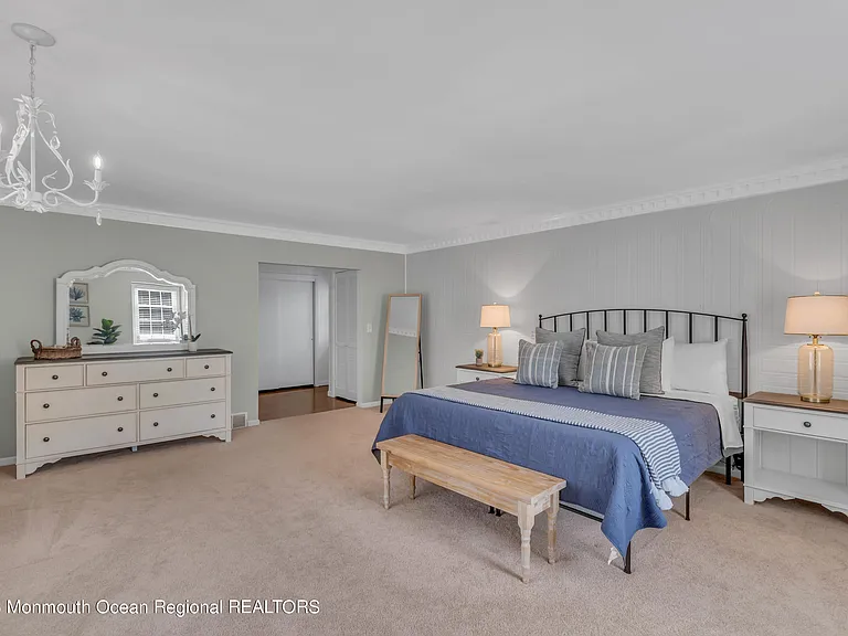 608 Brielle Ave — Photo 28