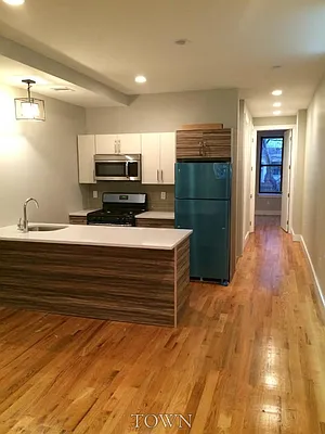 Rented by Evergreen Apartments BK | media 33