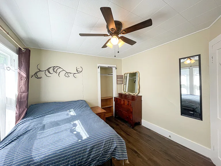314 Farm Street — Photo 26