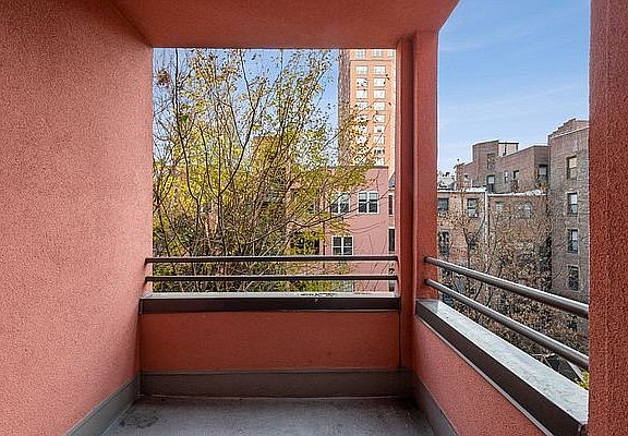 5th image of 15 W 104th St APT 3B