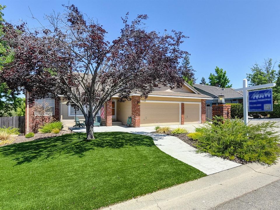1st image of 1749 Canberra Pl