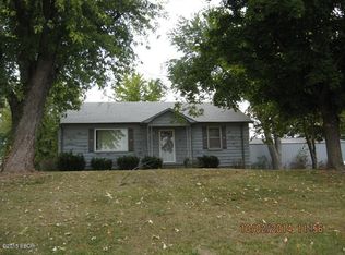 1678 W Jacob Rd, Jacob, IL 62950