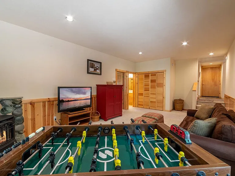 12049 Bernese Ln — Photo 20
