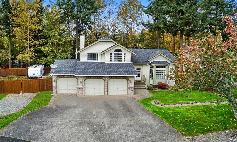1st image of 19815 104th Street Ct E