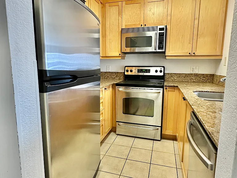3520 Lebon Dr #5201 — Photo 12