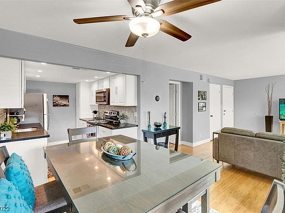 5th image of 4361 Gannet Cir Unit 157