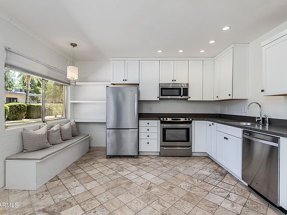 2nd image of 1441 E MARYLAND Avenue #16