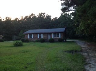 3984 Malpass Corner Rd, Burgaw, NC 28425