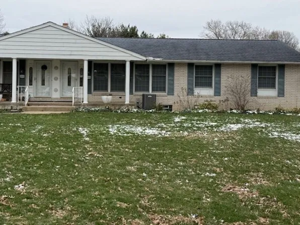 6644 Ravenwood Ave NW, Canton, OH 44718