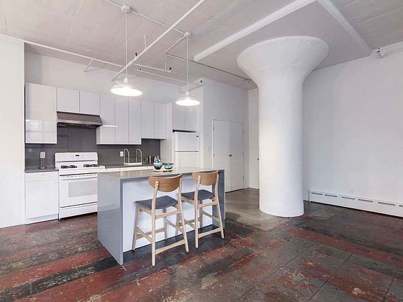 2nd image of 315 Berry St Unit 104A