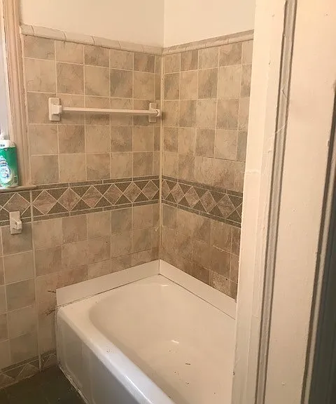 18283 Tracey St — Photo 5