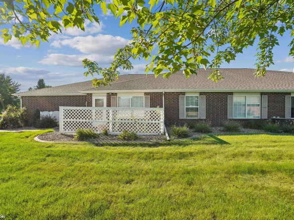1803 E Maple Grove Ln, Mount Pleasant, IA 52641