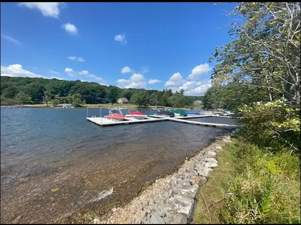 19 Glenview Rd, Swanton, MD 21561