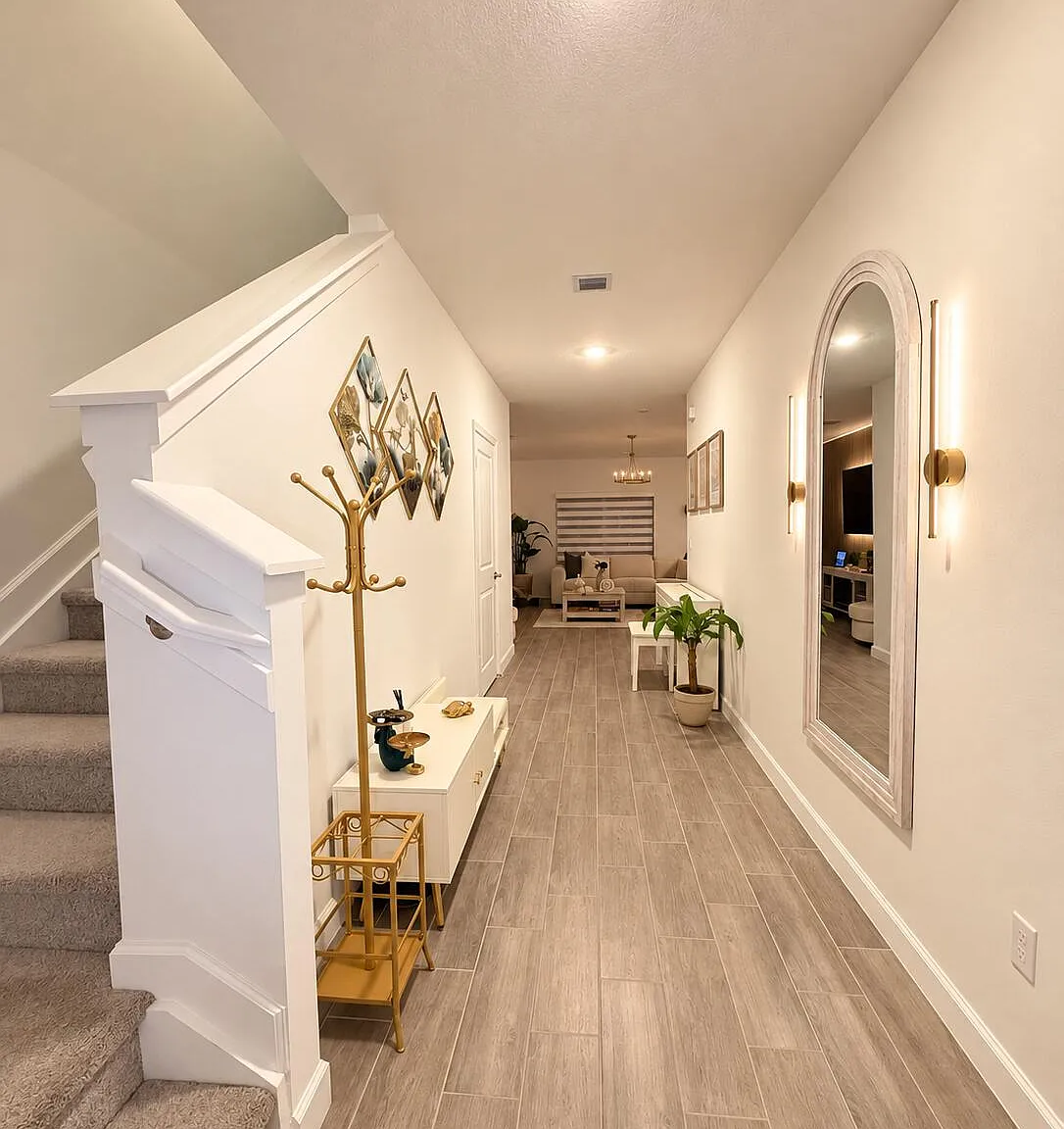 4 bed, 3.5 bath, 2312 sqft, $4,000 — Photo 2