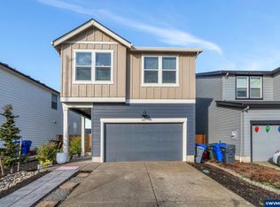 427 Lost Lake St NE, Salem, OR 97301