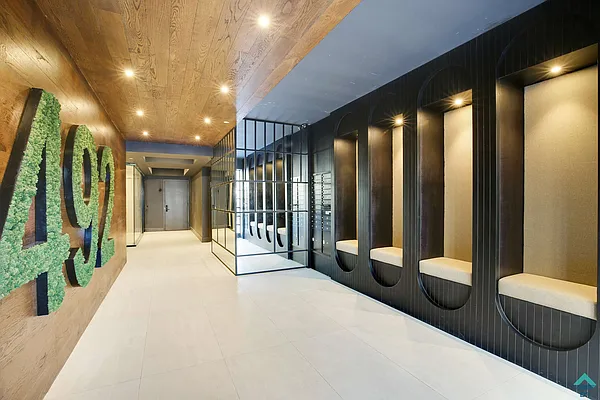 Rented by EXR | media 14